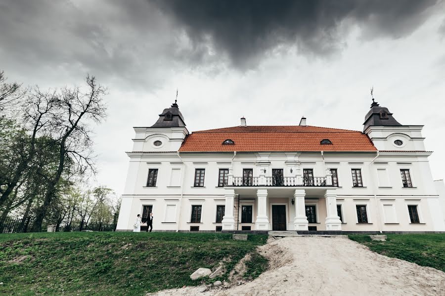 Wedding photographer Sasha Nikiforenko (nekifir). Photo of 10 August 2017