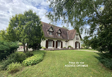 Maison avec terrasse 1