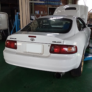 セリカ ST205