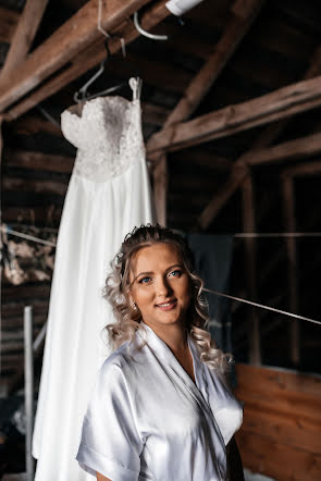 Fotógrafo de bodas Aleksandra Yakovickaya (yakovitonphoto). Foto del 8 de noviembre 2019