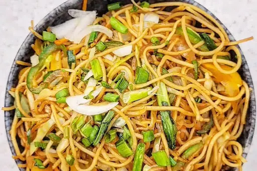 Veg Hakka Noodles