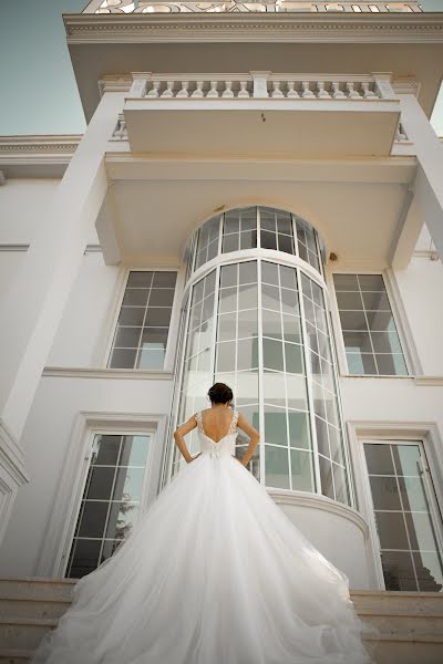 Fotógrafo de casamento Rigli Lutaj (riglilutaj). Foto de 11 de janeiro 2017