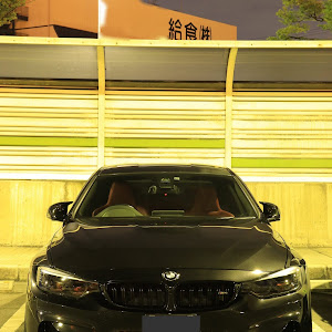 M4 クーペ F82