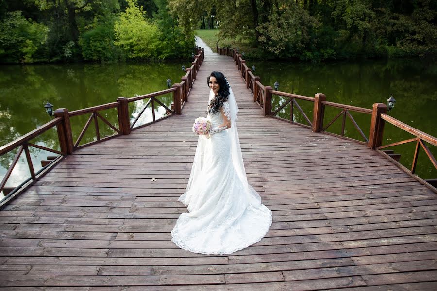 Fotograf ślubny Claudiu Arici (claudiuarici). Zdjęcie z 1 września 2016