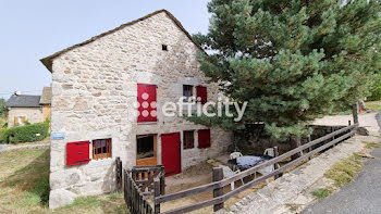 maison à Peyre en Aubrac (48)