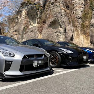 NISSAN GT-R R35