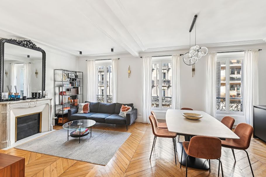 Vente appartement 4 pièces 75 m² à Paris 8ème (75008), 970 000 €