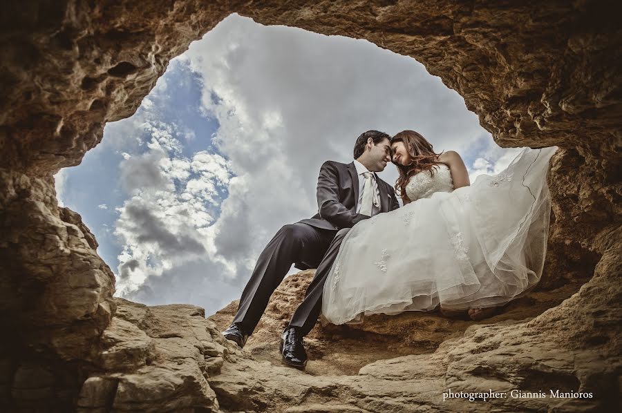 Wedding photographer Giannis Manioros (giannismanioro). Photo of 23 April 2015