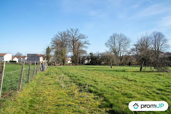 terrain à Bessines-sur-Gartempe (87)