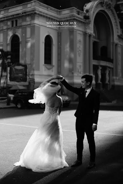 Fotógrafo de casamento Huy Nguyen Quoc (nguyenquochuy). Foto de 26 de dezembro 2020