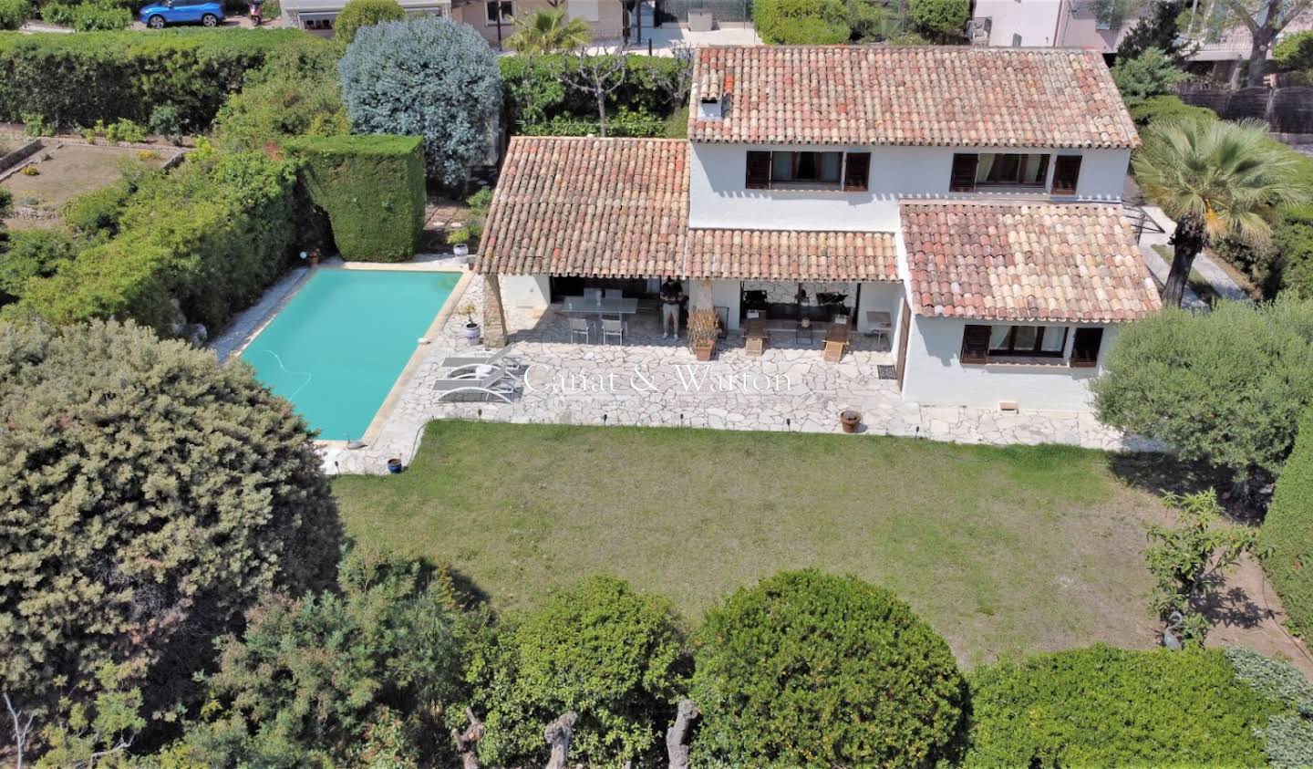 Villa avec piscine et terrasse Saint-raphael