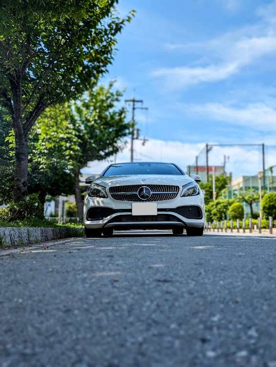 Aクラス ハッチバックのいいね＆フォロー＆コメントありがとうございます・メルセデス・ベンツ・６月もよろしくお願いします・出勤前にパシャリに関するカスタム事例の投稿画像2枚目