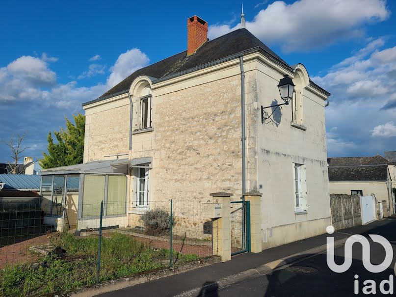 Vente maison 3 pièces 70 m² à Vernantes (49390), 80 000 €