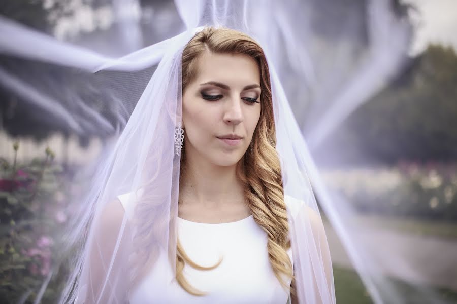 Wedding photographer Zinaida Rozhkova (zinaidarozhkova). Photo of 25 September 2016