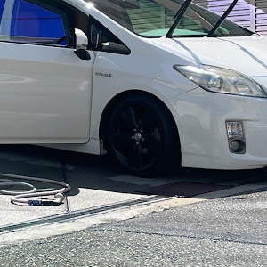 プリウス ZVW30