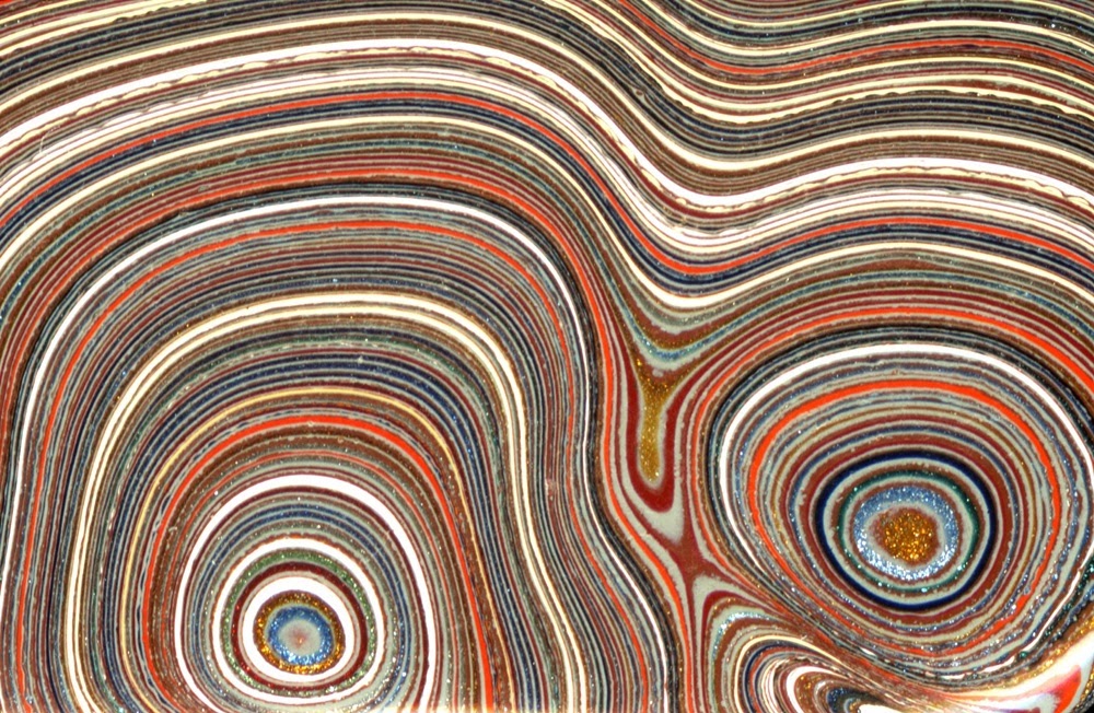 Fordite, as joias feitas com tinta