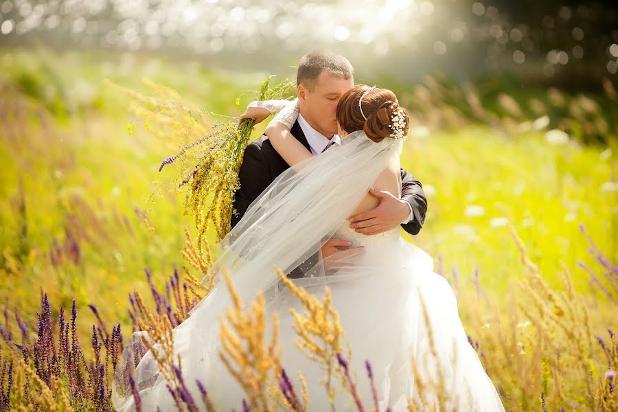 Wedding photographer Yuliya Grickova (yuliagg). Photo of 17 September 2014