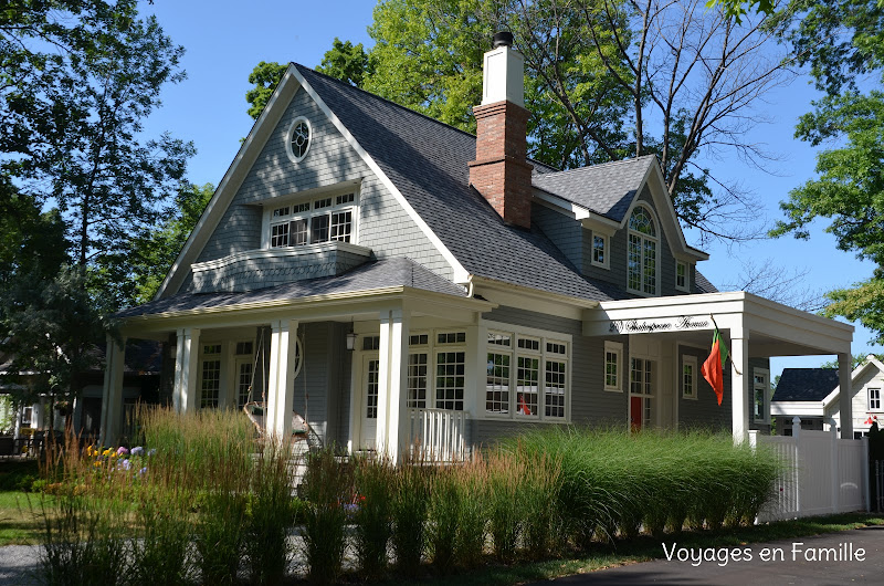 Missisauga beach houses