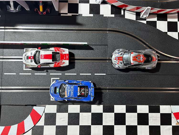 スープラのワイルドスピード・旧車Cafe・スロットカー サーキット・cafe・コペンに関するカスタム事例の投稿画像27枚目