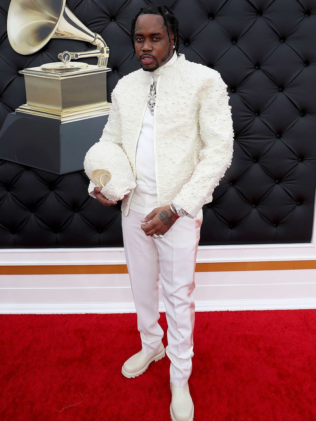 Our Top 10 Best Celebrity Red Carpet Looks At The 2022 Grammy's - The Source