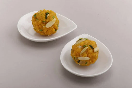 Mota Boondi Laddu (Pure Ghee)