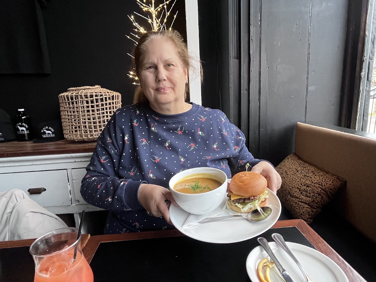 Gluten-free single burger and butternut squash soup