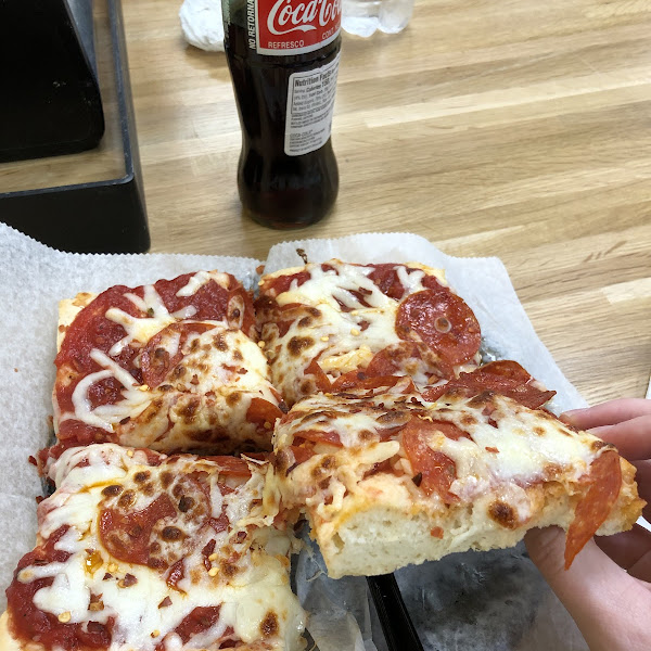 Death by Pepperoni on the gluten free crust. It’s comes in an 8x8 square. It’s very filling, so may be more like 2 servings in one pizza.