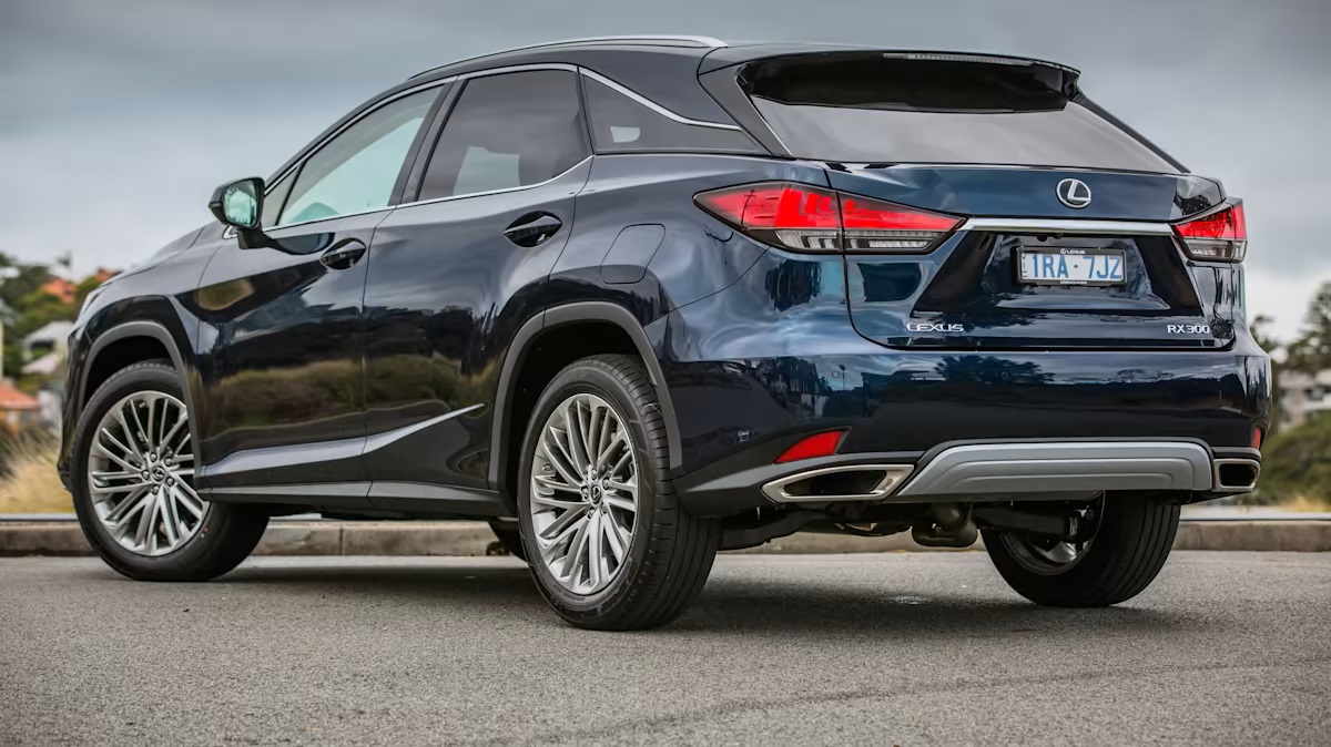 Lexus RX 300: SUV Mewah dengan Kombinasi Kenyamanan dan Teknologi Canggih