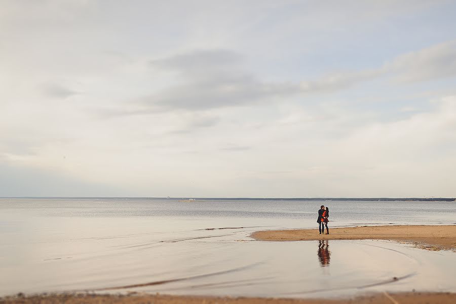 Wedding photographer Anastasiya Kozlova (nastyasiren). Photo of 10 October 2021