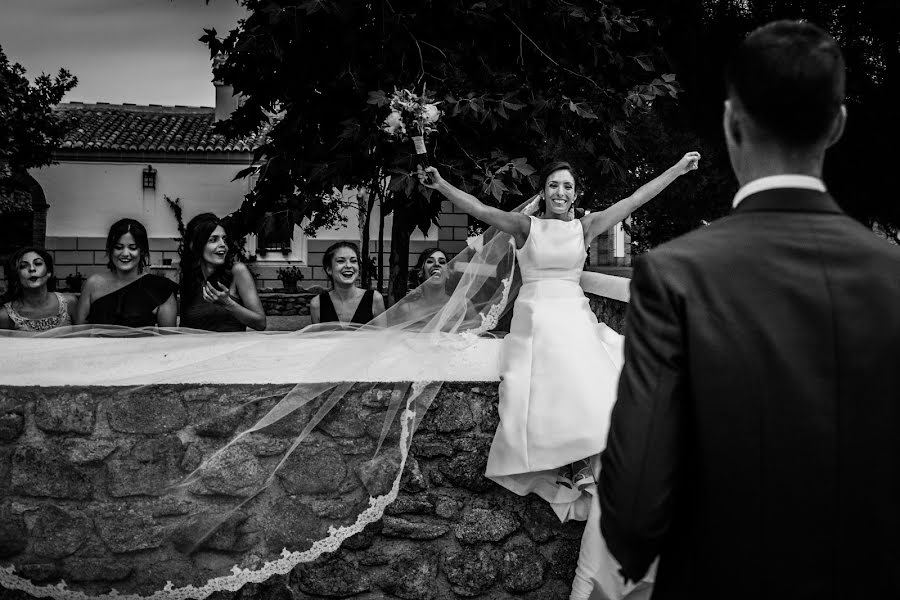 Fotografo di matrimoni Agustin Regidor (agustinregidor). Foto del 21 settembre 2017