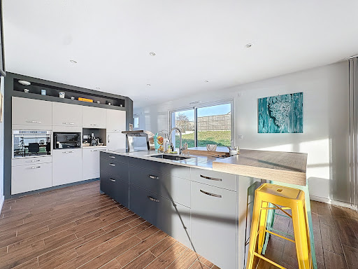 Maison avec jardin et terrasse 3