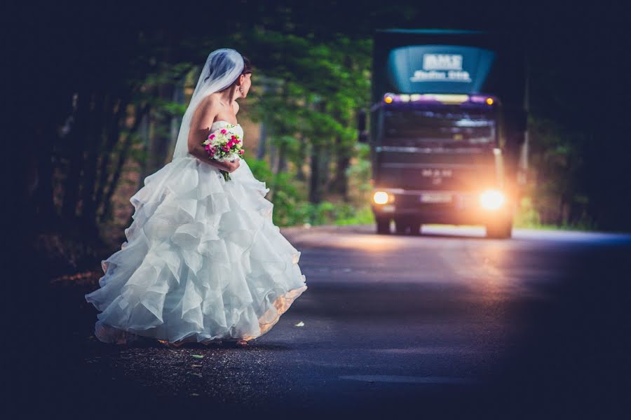 Fotógrafo de casamento Gombos Robert (gombosphoto). Foto de 21 de maio 2015