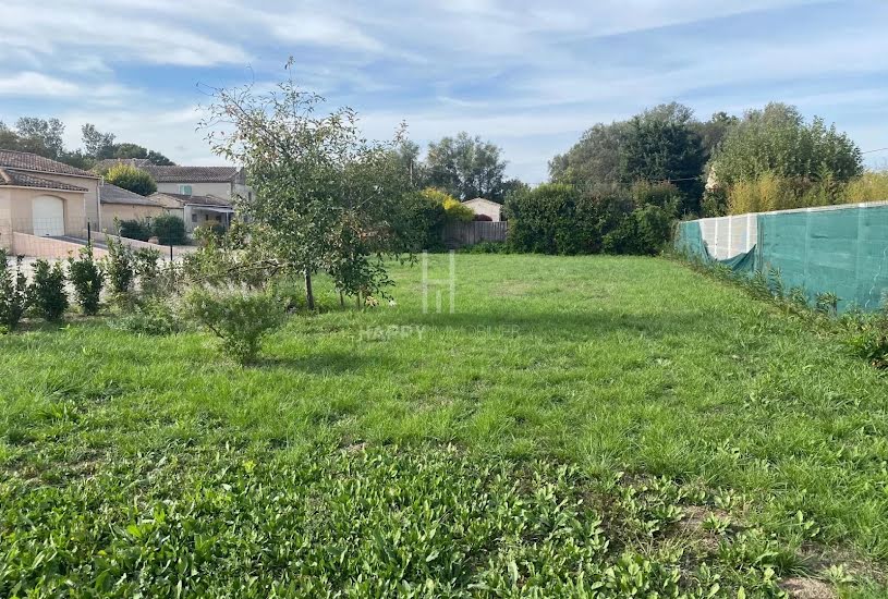  Vente Terrain à bâtir - 715m² à Saint-Étienne-du-Grès (13103) 