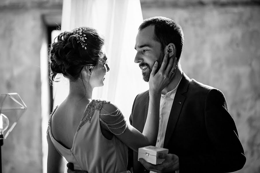 Fotógrafo de casamento Aleksandr Lomancov (slomancov). Foto de 12 de abril 2017