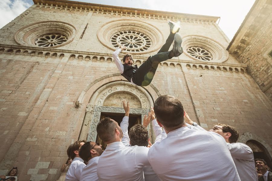 Wedding photographer Stefano Dottori (welldonestudio). Photo of 28 June 2019