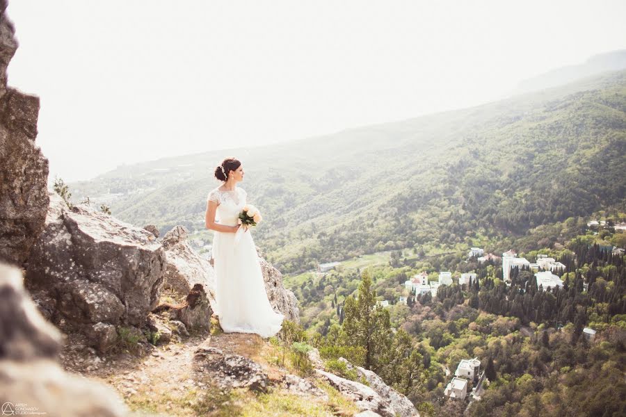 Wedding photographer Artem Goncharov (odinmig). Photo of 16 June 2016