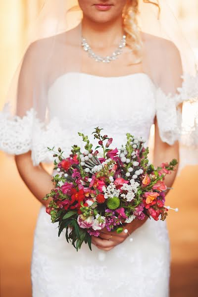 Fotógrafo de bodas Oleg Roganin (roganin). Foto del 19 de enero 2015