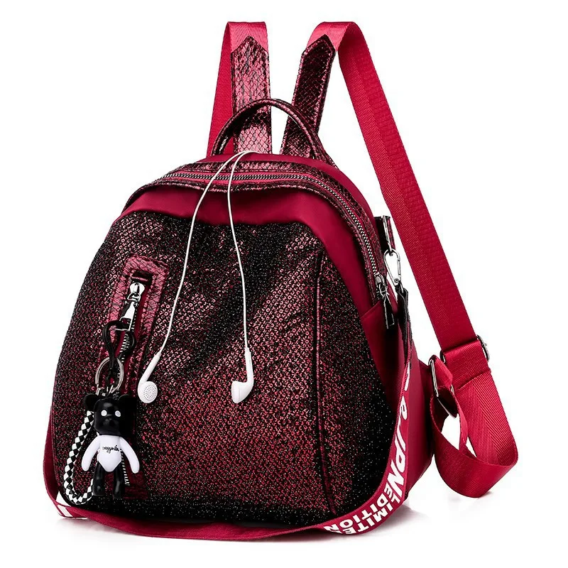 Shell Rucksäcke Großhandel Bär Anhänger College Style Europäische und amerikanische Mode Handtaschen für Studenten und mehr.