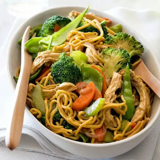 Chicken Singapore Noodles