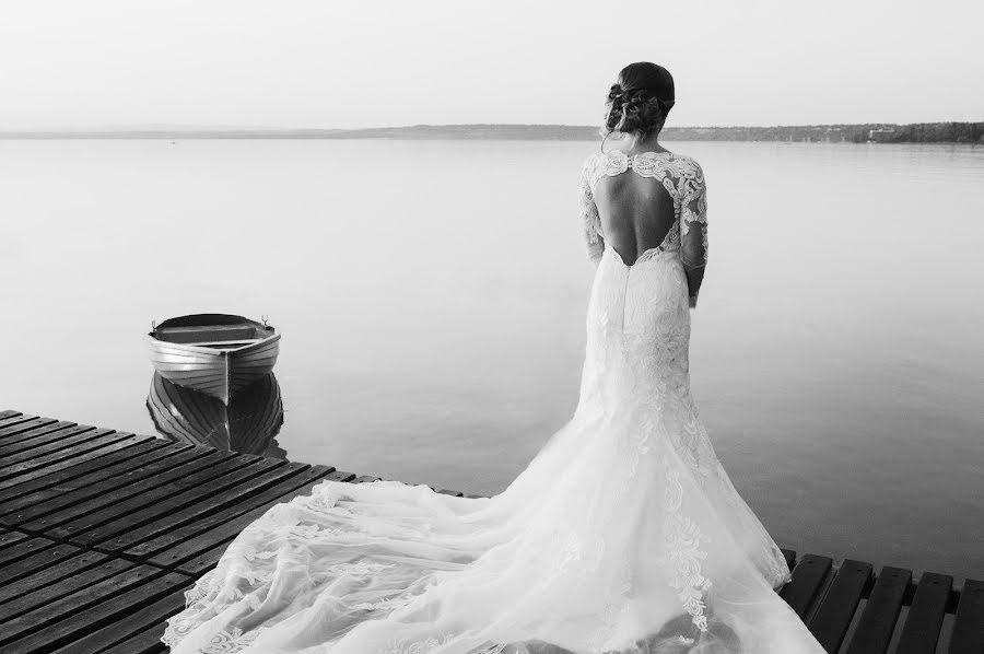 Photographe de mariage Marian Szeidl (esmahphotography). Photo du 27 février 2018