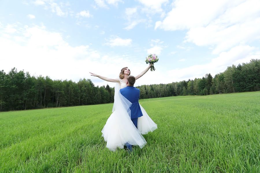 Wedding photographer Artem Bogdanovskiy (vpstudio). Photo of 15 August 2016