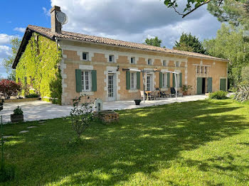 maison à Saint-Seurin-sur-l'Isle (33)