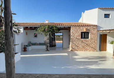 House with garden and terrace 3