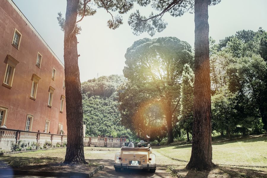 Hääkuvaaja Gaetano Marino (gaetanomarino). Kuva otettu 1. joulukuuta 2019