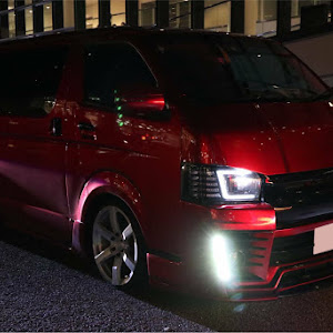 ハイエース