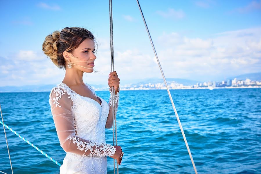 Fotógrafo de casamento Denis Cherepko (dcherepko). Foto de 1 de outubro 2018