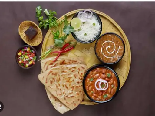 Paneer Makhni+Choice Of Breads