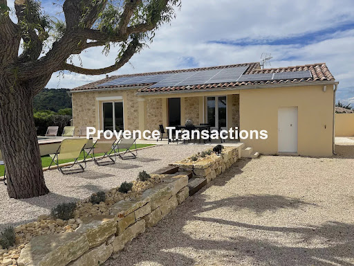 Maison avec piscine et jardin 2