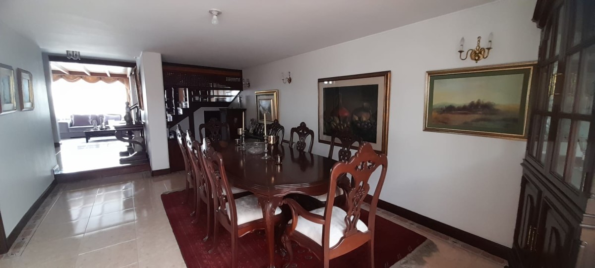 Casa En Venta - Alhambra, Bogota