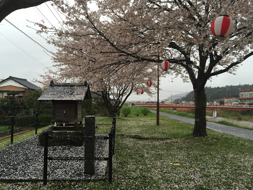 町屋神社